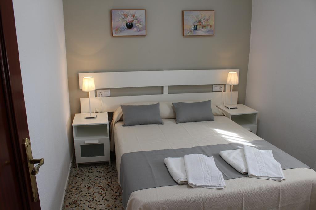 Apartamentos Bolonia Paraiso Exteriör bild