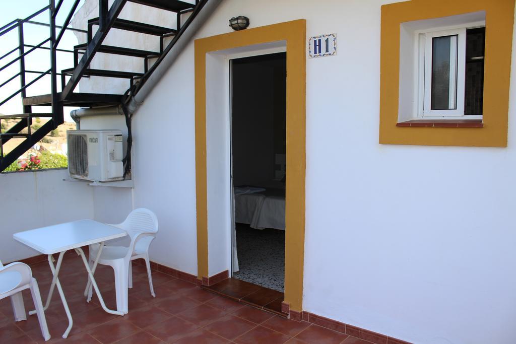 Apartamentos Bolonia Paraiso Exteriör bild