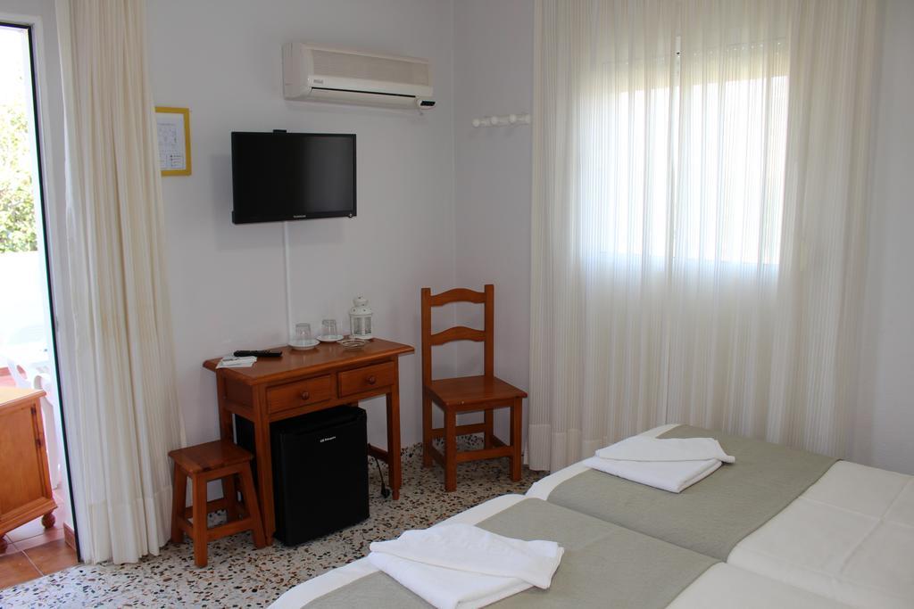 Apartamentos Bolonia Paraiso Exteriör bild