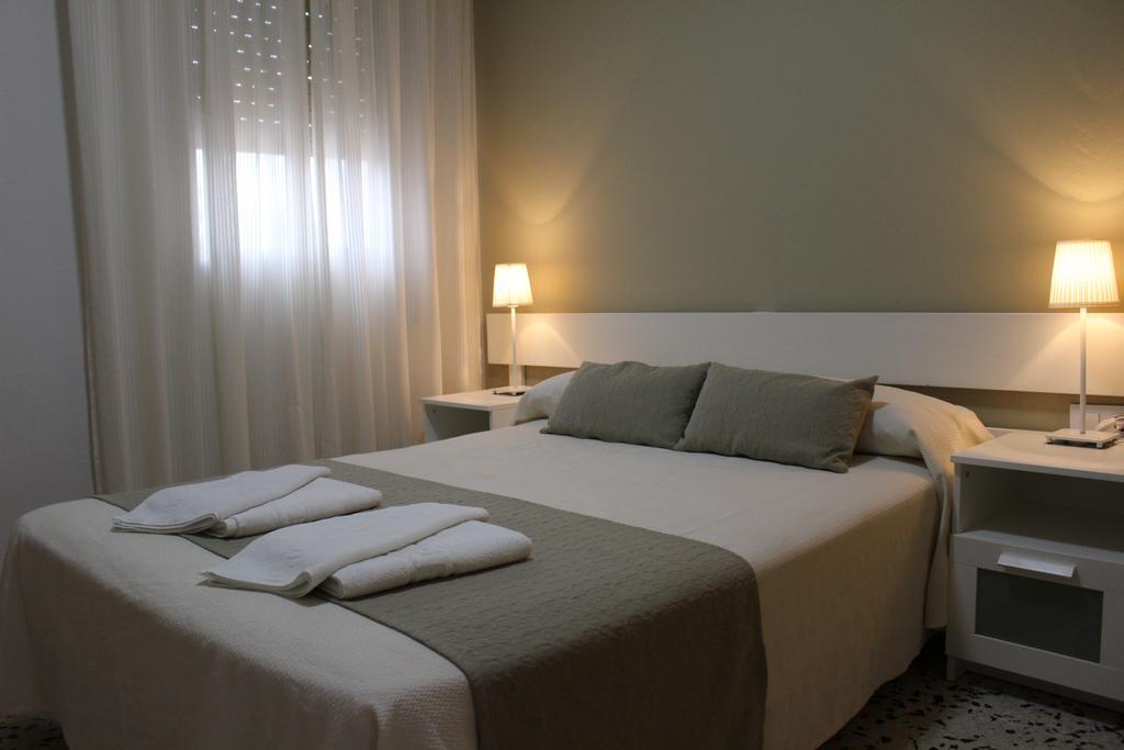 Apartamentos Bolonia Paraiso Exteriör bild